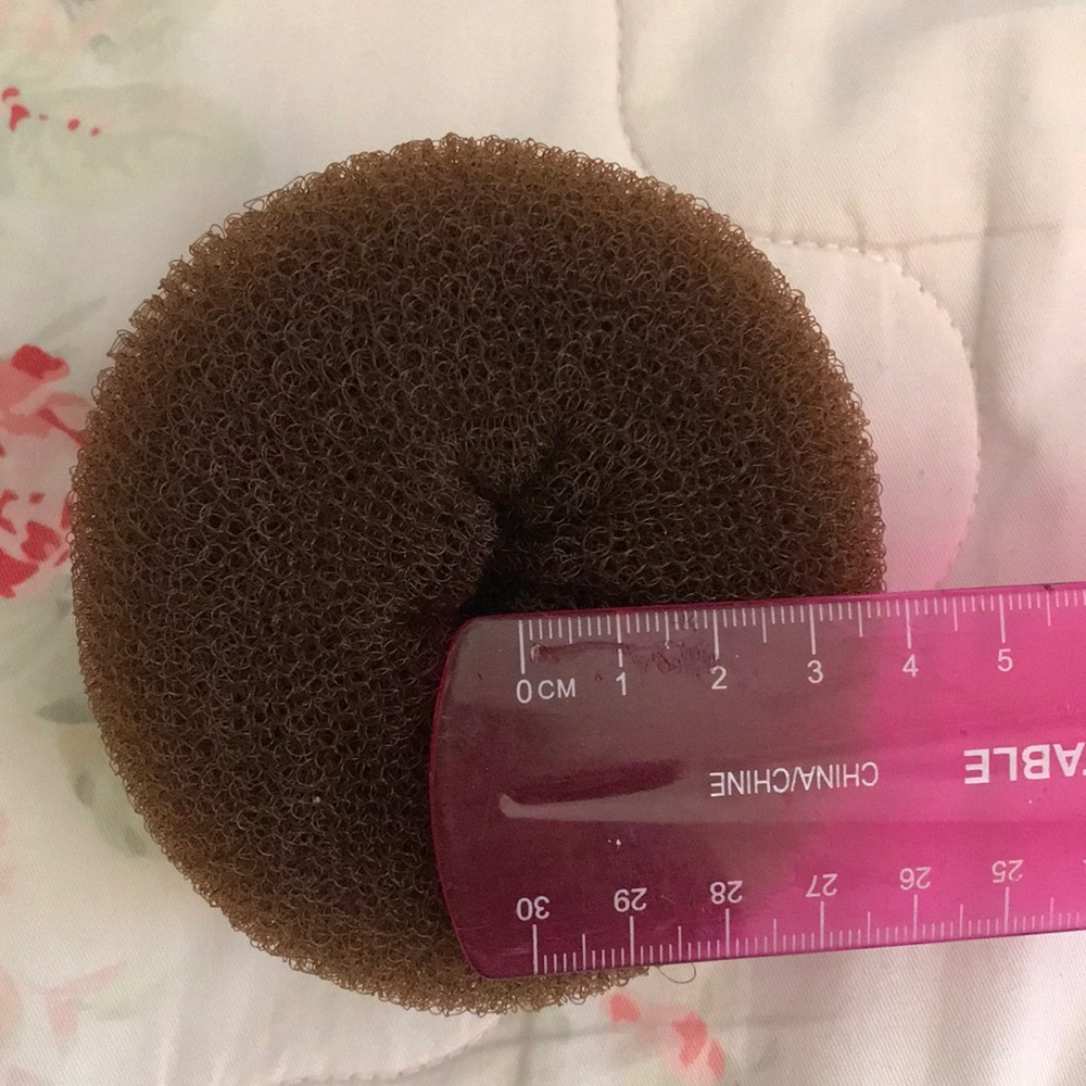Brown hair donut